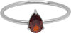 Charmin&#039;s Stalen Ring met Druppelvormig Ruby Rood Kristal Steentje R1736 &ndash; Krachtige Glamour 