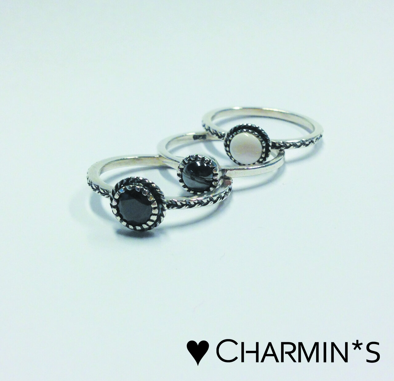 Charmin&amp;#8217;s stapelring zilver R292 White 'Crown Nat Stone'