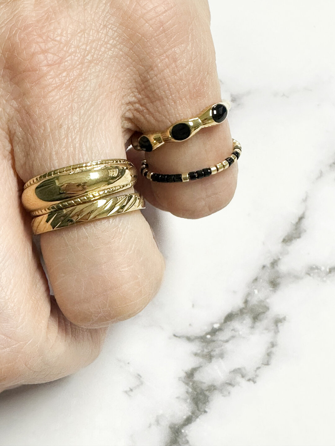 Charmins Miyuki-Perlen Goldweißer Angst-Fidget-Ring R1534