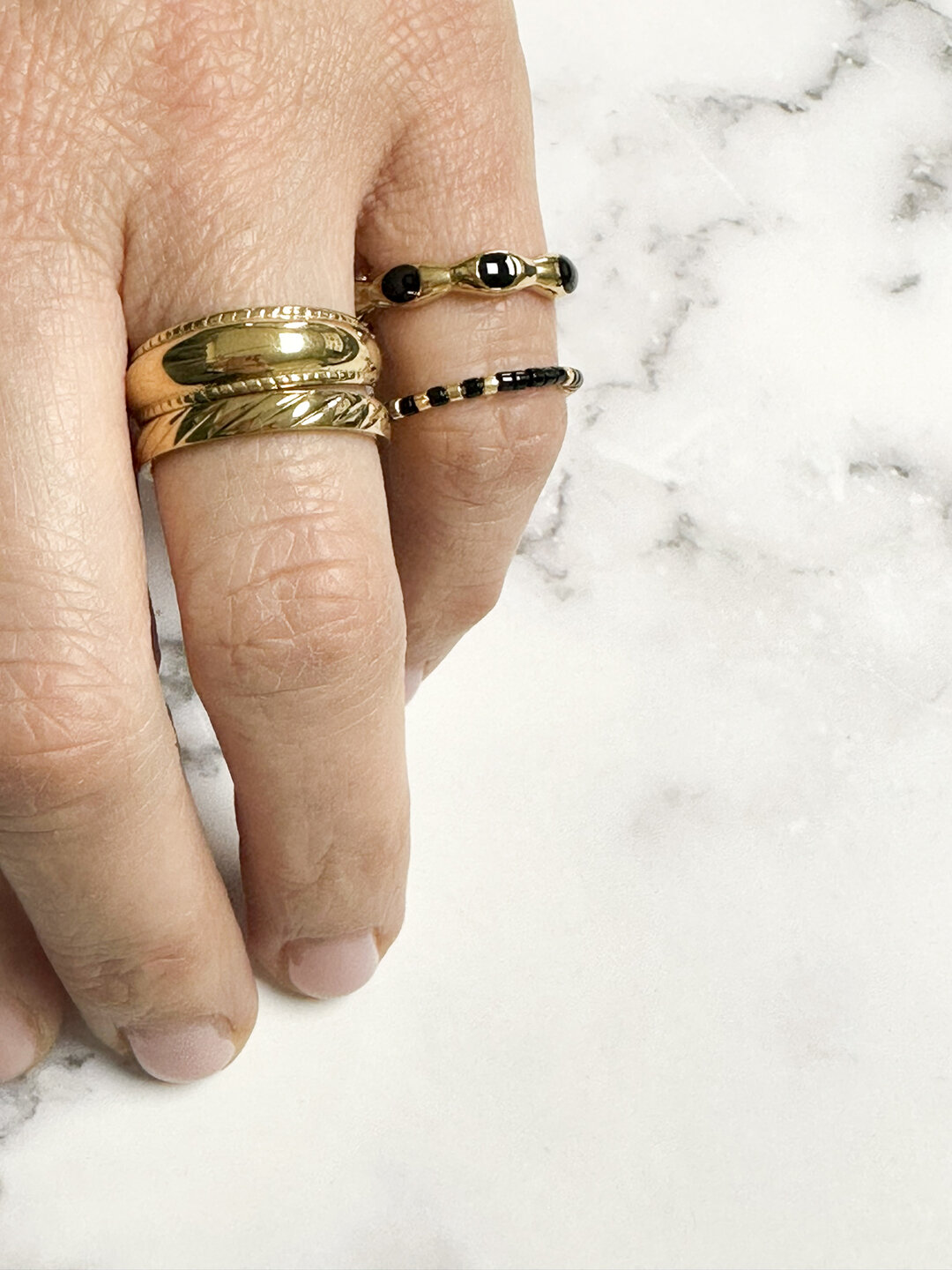 Charmins Miyuki-Perlen Goldweißer Angst-Fidget-Ring R1534