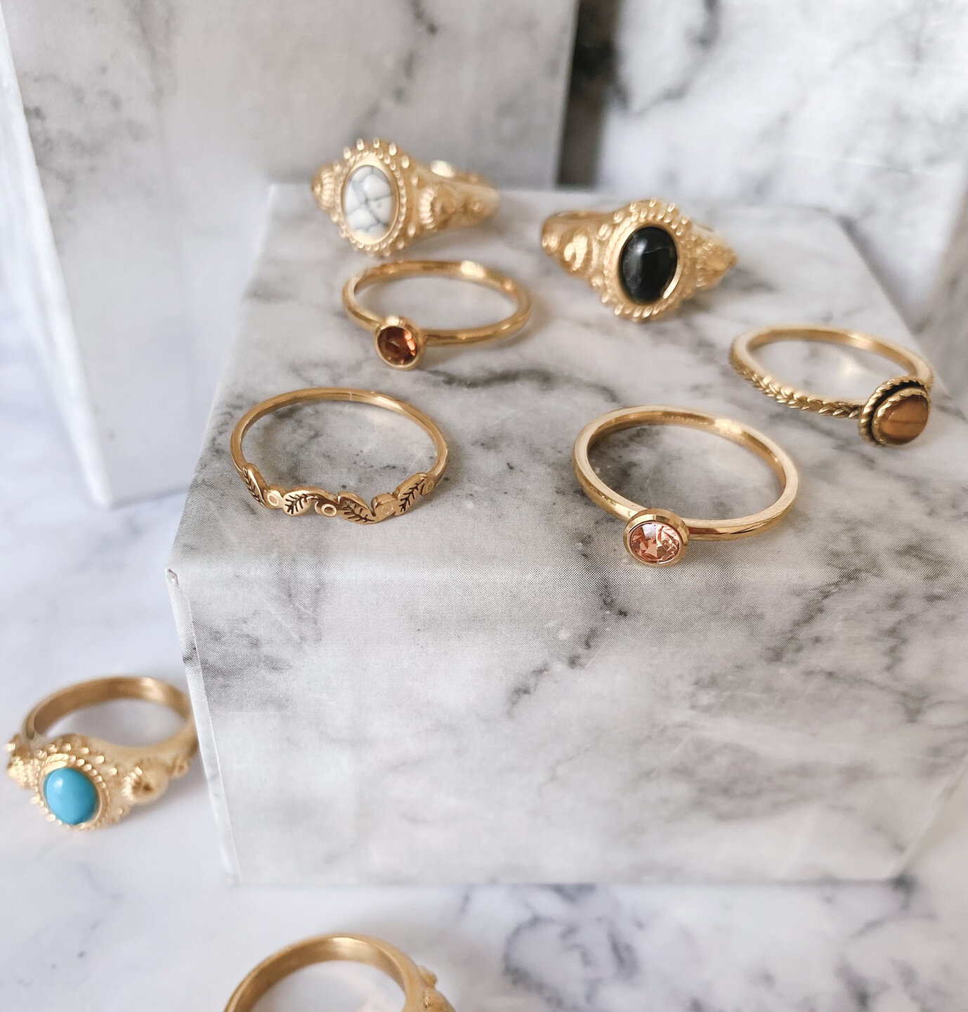 Charmin’s vintage ring R918 Leaves Rosegoud-kleurig