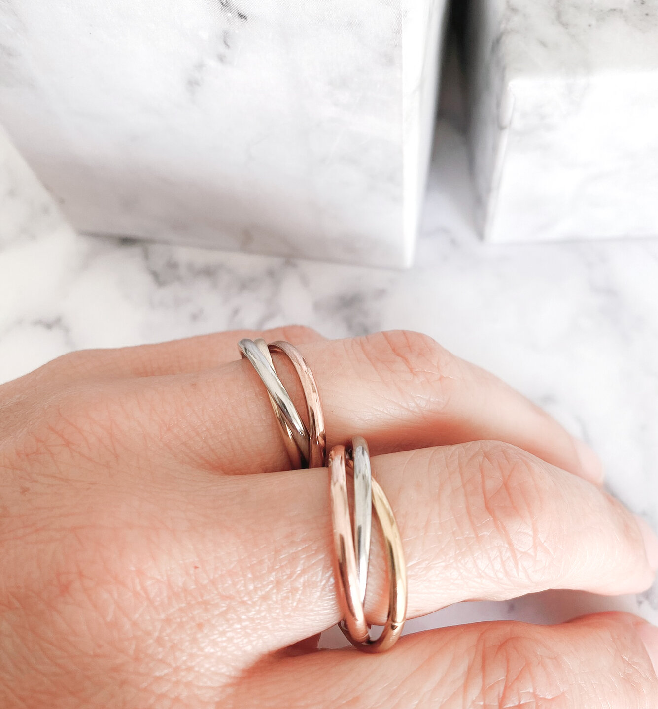 Charmin's Trinity Rolling Anxiety Fidget Ring Roségold-Stahlfarben schmal R164567