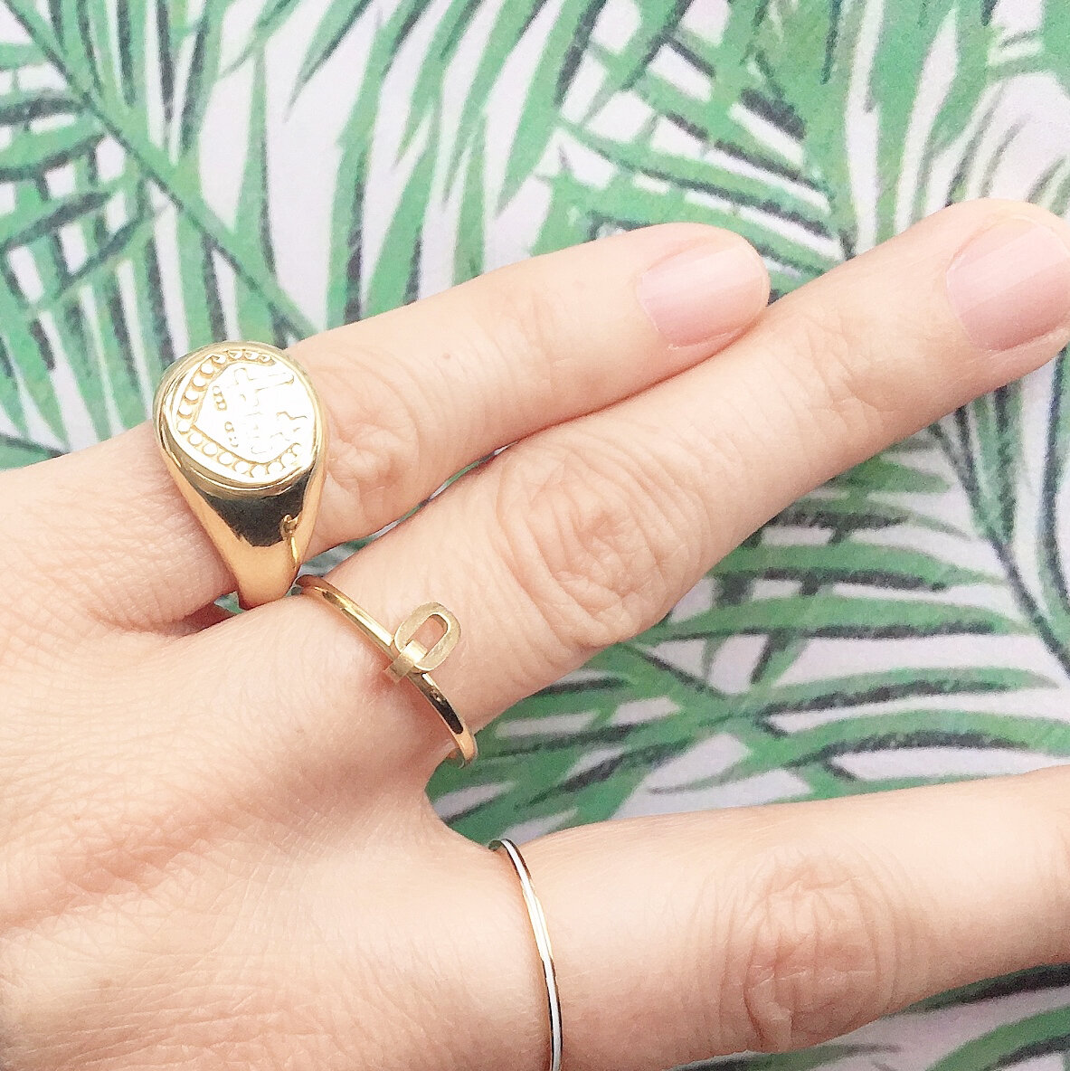 R697 Petite Gold Steel White Enamel