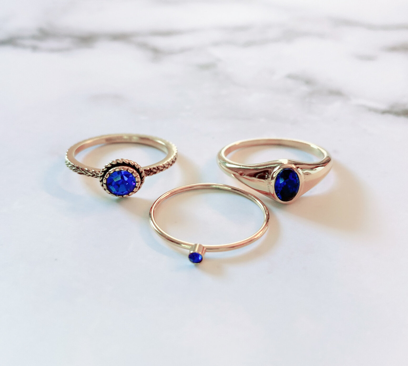 Charmin's ring R1098 Birthstone September Blue Sapphire Stone Goldplated Iconic Vintage 