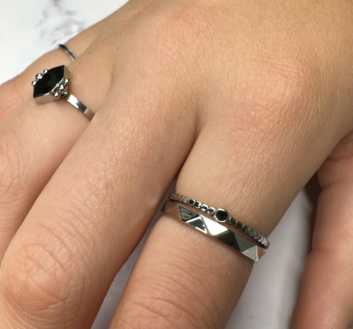 R698 Petite Shiny Steel Black Enamel