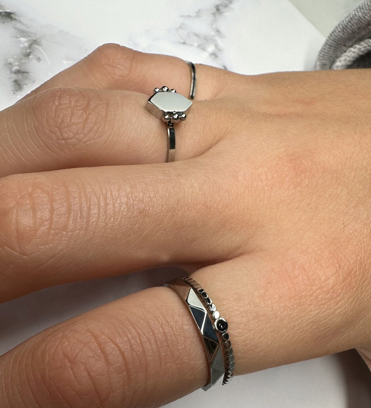 R698 Petite Shiny Steel Black Enamel
