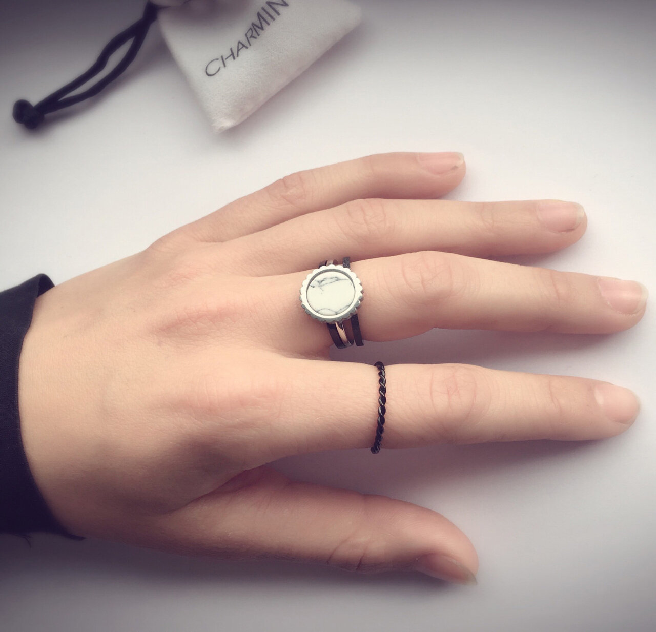 Ring R366 BLACK 'Plain'