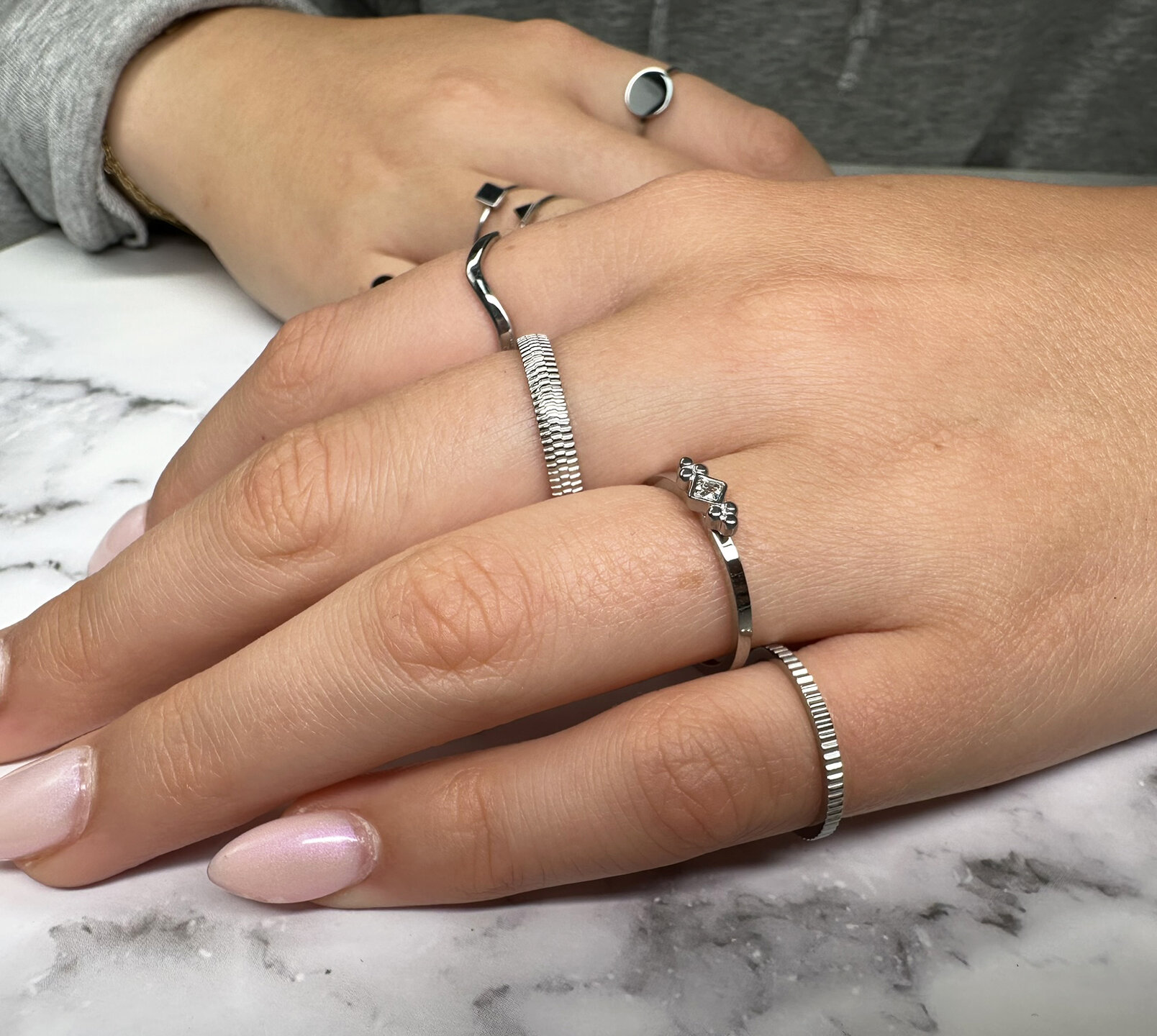 R615 Royal Square Shiny Steel Crystal CZ