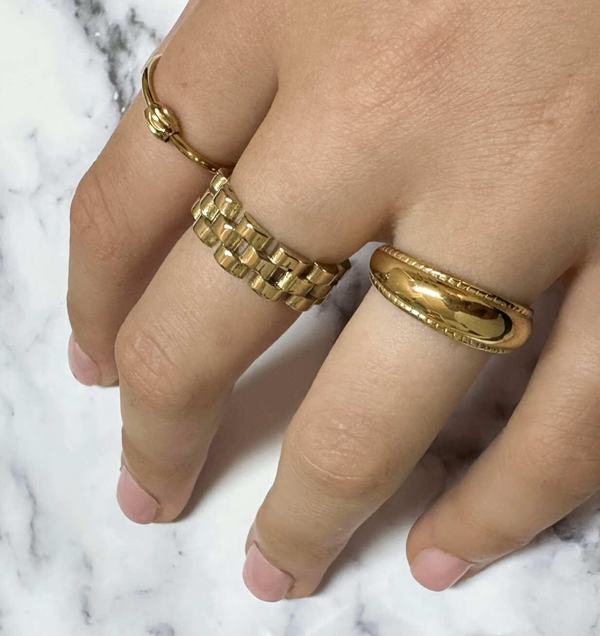 Charmin's Classic Ring mit gesticktem Rand, Stahl R1410