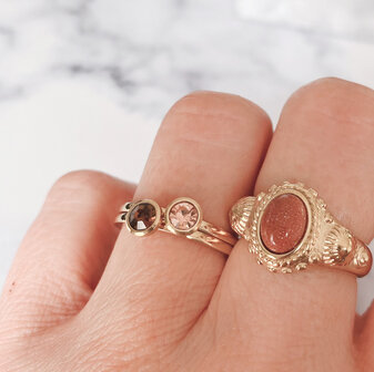 Charmin&#039;s Zegel Ring R1054 Brown Goldstone Goldfilled