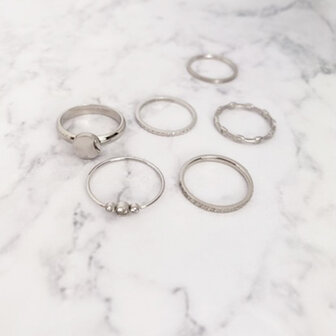 R824 Shiny Crystal Triplets Steel