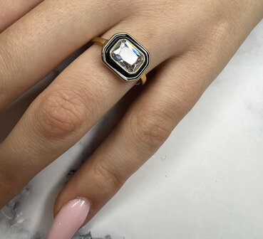 Charmin's Goudkleurige Chunky Ring Zwart Emaille en Witte Steen R1779 &ndash; Paris Chic