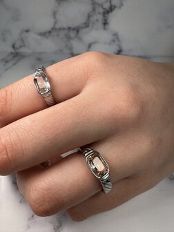 Charmin's Stalen Ring met Kristal Steen en Graveringen R1350&ndash; Klassieke Vintage