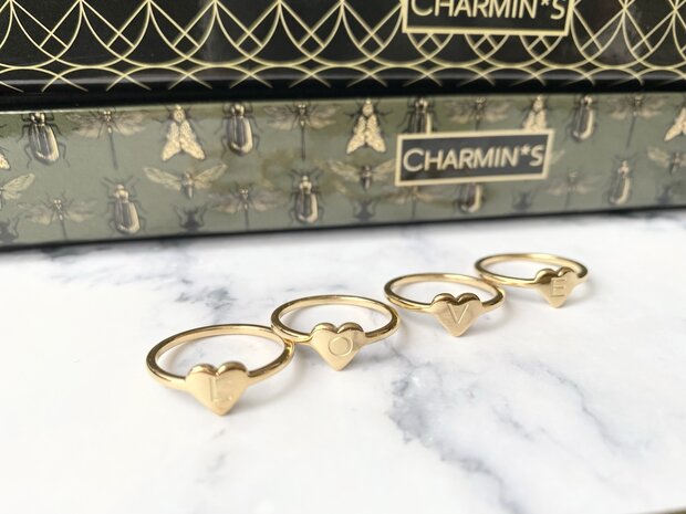 Charmin’s initialen zegelring hartje Goldplated R1015-Z Letter Z