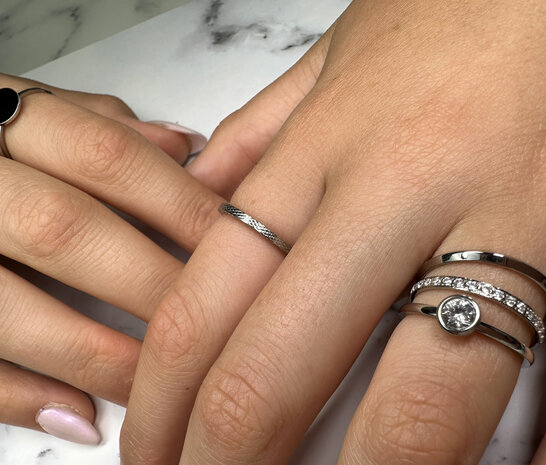 Ring R325 Steel 'Snake' 