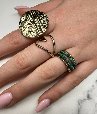 Charmin's Anxiety Ring Twee Rijen NaturalStones Malachite Beads Goudkleurig R1672