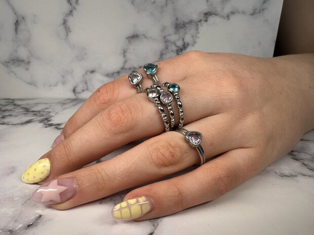 Charmin's Stalen Ring met Roze Rond Steentje R1505 &ndash; Vintage en fris