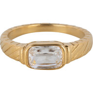 Bague dor&eacute;e Charmin avec pierre en cristal et gravures R1351 &ndash; Look vintage