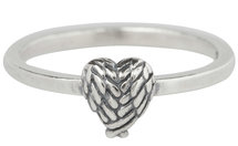 Charmin’s stapelring zilver R275 Silver 'Wingheart'