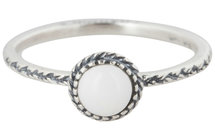 Charmin’s stapelring zilver R292 White 'Crown Nat Stone'