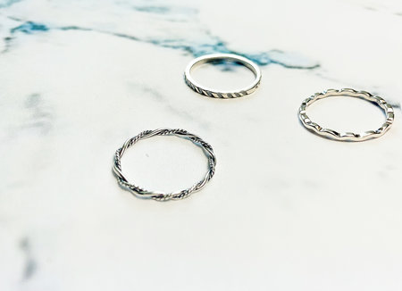 R856 Silver Grid