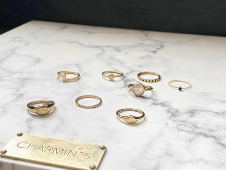 R976 Zegelring petite ovaal gold