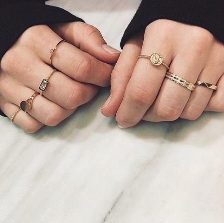 R608 Hooked Gold Steel