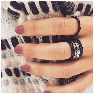 R875 Oh My Love Black