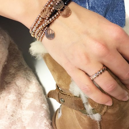 R873 Oh My Love Gold