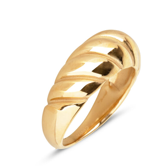 Charmin's Goudkleurige Chunky Ring met Gedraaide Croissant-Vorm R996 – Elegant en Speels