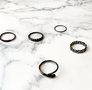 Charmin’s ring R1040 Gevlochten Brede Ring Black