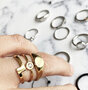 R978 Zegelring petite rond gold