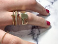 Charmin's Goudkleurig Gedraaide Birthstone Ring Donker Groen Kristal Staal R1449